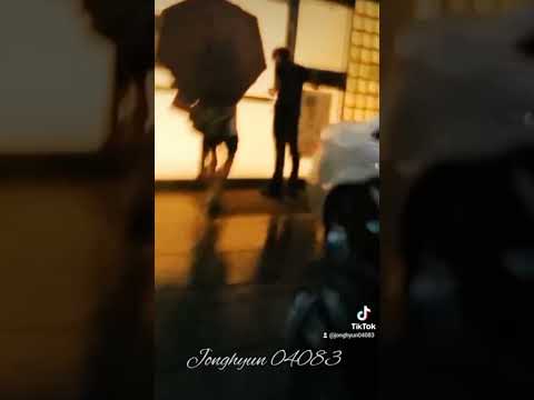 Fans♥️their Idol it's understable,but they should know Idol's privacy♥️#jonghyun #shinee#shorts