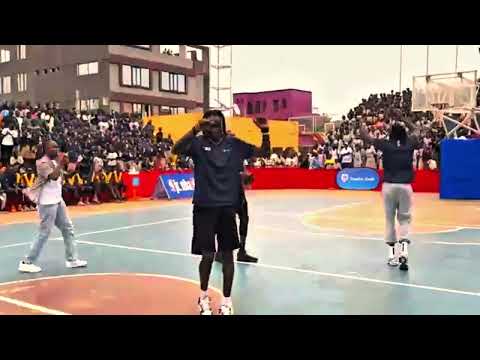 Bright stars by Single Dee Full performance at Nimra Talata Stadium