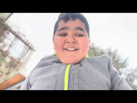 Pao je sneg ljudi 😯