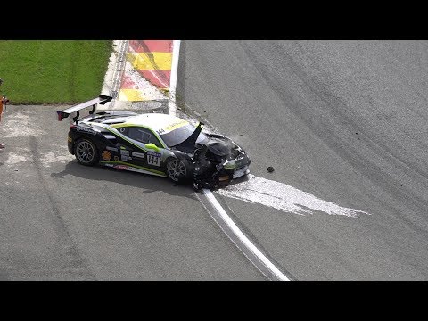 Ferrari 488 GT3 Challenge crashed - Ferrari Racing Days 2018 Spa - Rescue work