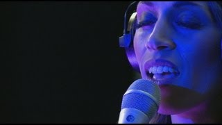 Glennis Grace - Ik ben niet van jou (live bij Ruuddewild.nl)