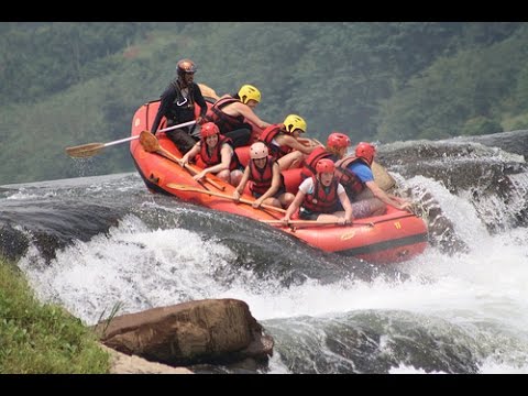 River rafting Rapid 1