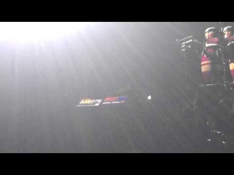 Jeremy Ellis covering "Gonna Fly Now" on Maschine