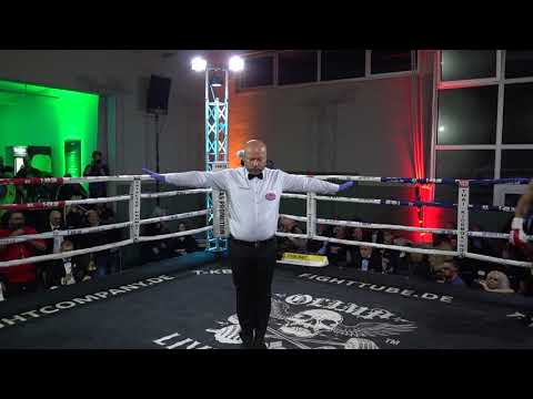Titelkampf International WBF Profiboxer Mario Jassmann