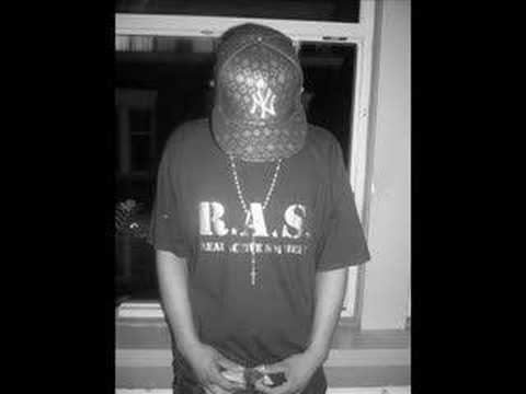 R.A.$  ft Chicho man - Tantu polis den e kaya