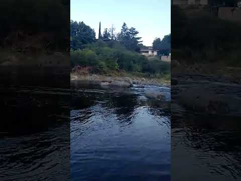 Hermoso río en Cuestablanca Sierras de Córdoba Argentina 🇦🇷 #sierrasdecordoba #cuestablanca #rio