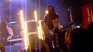 Backyard Babies @ Bilbao - Fill up this bad machine