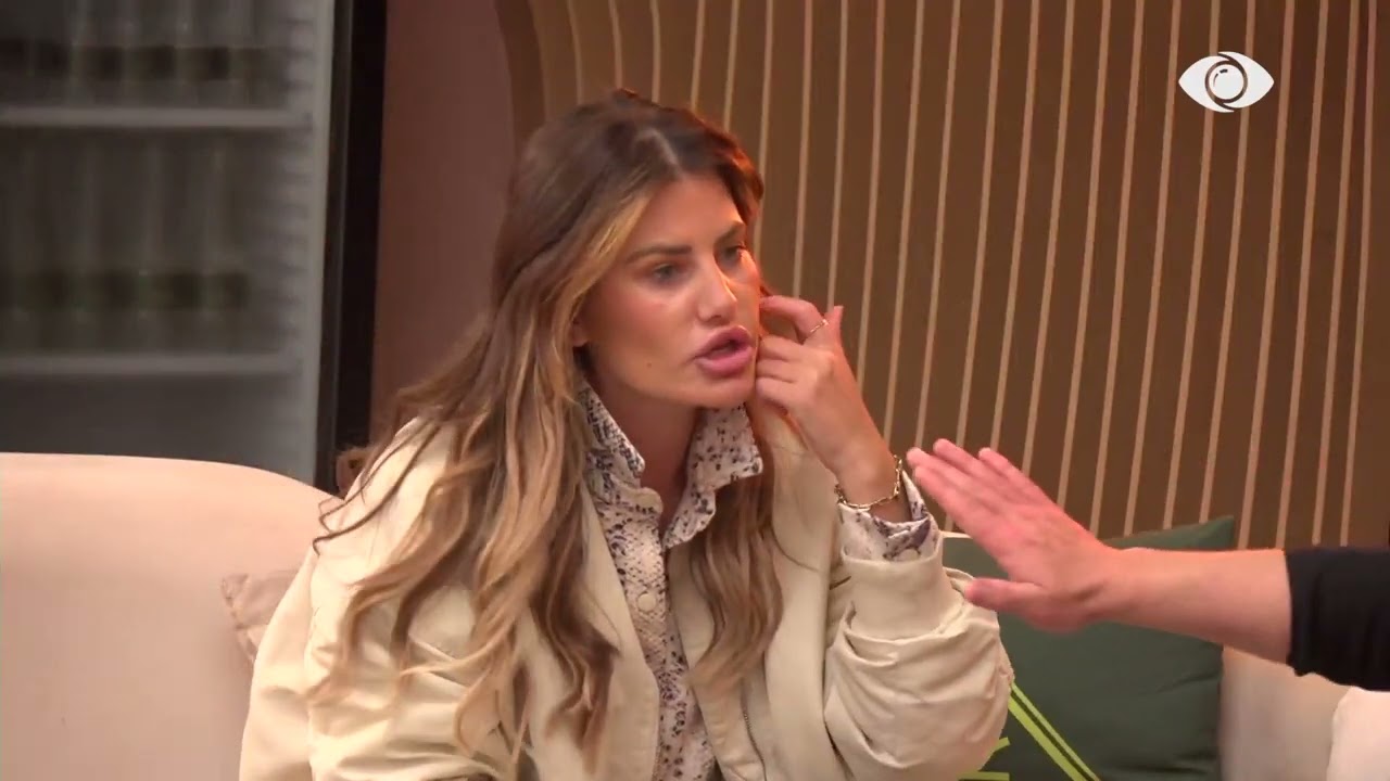 “Je tallur me mua”/ Debat i ashpër mes Valbonës dhe Laertit