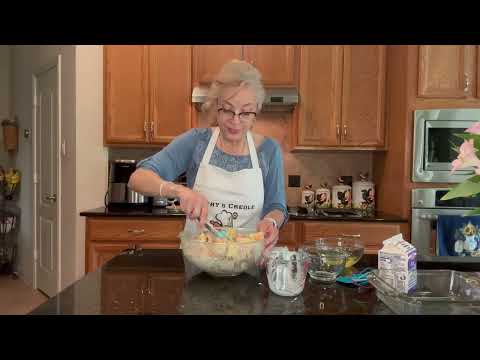 Authentic Louisiana Bread Pudding with Rum Sauce