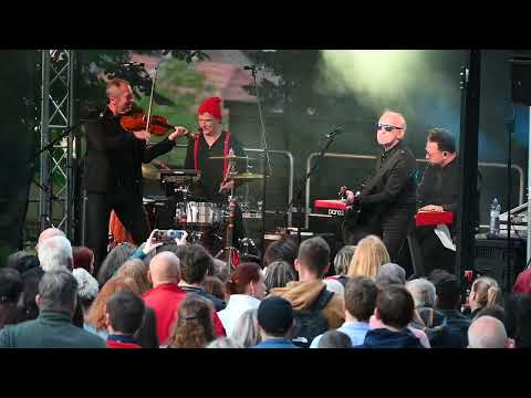 Čechomor - Svitaj bože