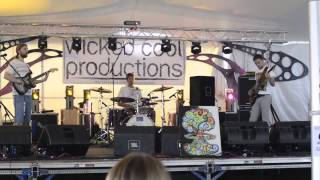 The Mushroom Cloud - Hustle Up! [HD] 8-23-2014 @ Bella Terra; Stephentown, NY