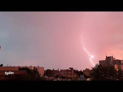 Sprema se nevera - Split 27.7.2022. u 20.45h