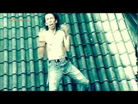 D'BOZEG Ben Edun - JAWARA APES Indonesian (official video)