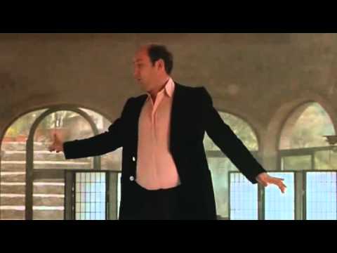 Antonio Albanese alle prese con i New Agers