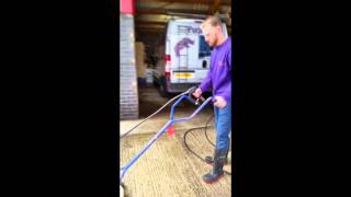 preview picture of video 'Driveway Cleaning Sittingbourne – (purple-rhino.co.uk) 0800 1577484'