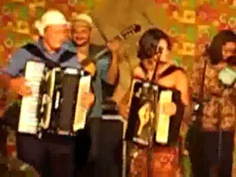 Lucy Alves - Clã Brasil e Dominguinhos - Isso aqui está bom demais e Pedras que cantam