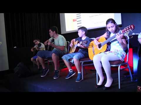 Alunos de Violão - Instituto Educacional Jaime Kratz 2017