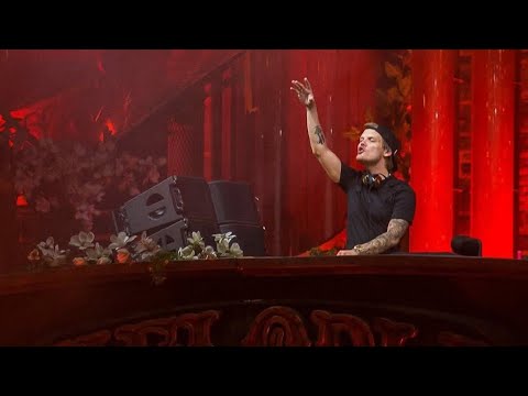 Avicii - Seek Bromance Live At Mainstage, Tomorrowland 2015