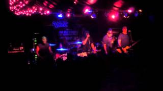 Masked Intruder "I Fought The Law (But The Law Beat The Shit Out Of Me)" Live in Chicago 10/20/15