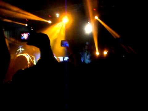 Plan B - es un secreto (live en Bruselas)