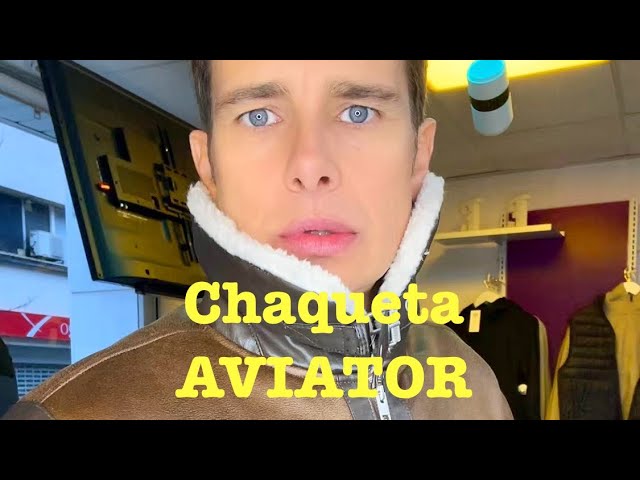 Vídeo relacionado con Figura de colección Tintín con su chaqueta de aviador 13cm (42261)