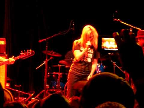 Kay Hanley - Hot Stove - "Nicky Passes Marble Arch" & "In Clouds".