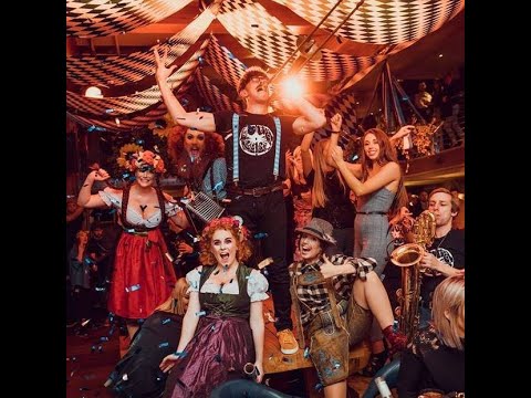 Roaring Horns  - Dancing In The Moonlight