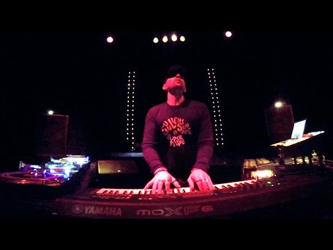 Building Beats! A travelling Vlog n.7