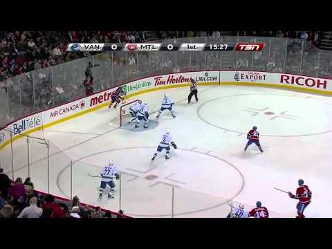 Frédéric St-Denis' First NHL Goal 12/8/2011 [HD]