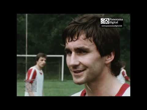 SG Dynamo Dresden 1978/79: Spieler und Anhänger - Das Oberligakollektiv mit einem der größten Chöre