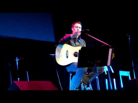 Stephen Lynch Superhero Stockholm 2011 june 09