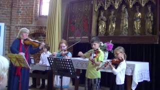 Auf unsrer Wiese gehet was