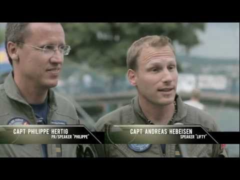 Swiss Air Force PC-7 TEAM - Flying Diamond - Spirit Deutsch