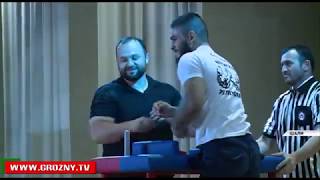 В Шали прошёл республиканский  турнир по армрестлингу