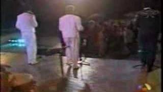 Joe Arroyo - En Barranquilla me Quedo