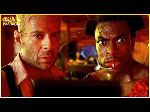 Escaping With The Stones | The Fifth Element | Creature Features