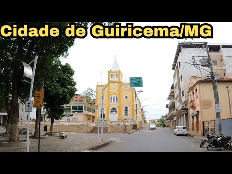 Cidade de Guiricema/MG - Centro e  Igreja Matriz.