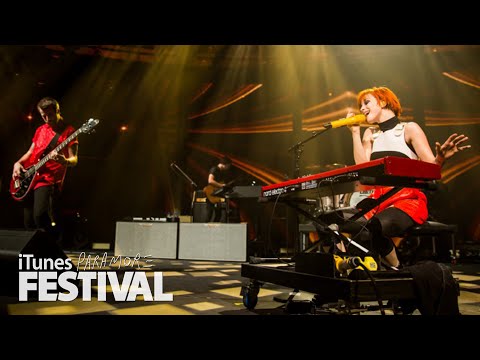Paramore - When It Rains - (iTunes Festivel 2013)- [HD]