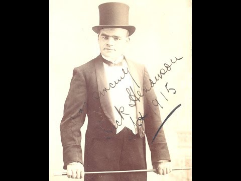Dick Henderson singing 'A Lassie up in Lancashire' - 1926