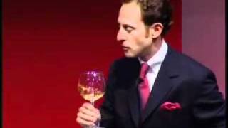 YouTube: Riedel Winewings Tasting Set wijnglazen (set van 4 voor € 104,00)