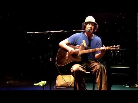 Dick Valentine - full solo acoustic show - Pittsburgh, PA 7/23/2010