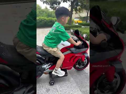 Children's electric toy car，so cool！