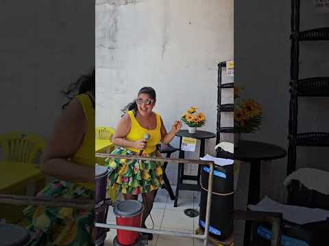 Jane mostra Sua colega Cintia Estourada Loja Valença importado Valença Bahia 2026