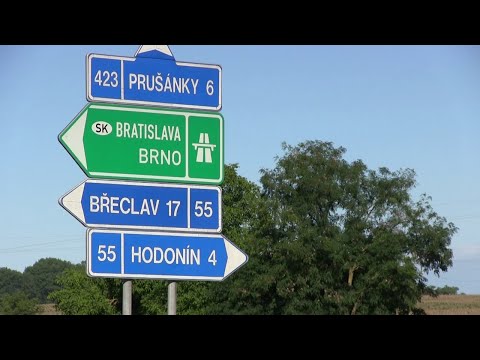 Oprava povrchu silnice u Hodonína omezí provoz na Břeclav