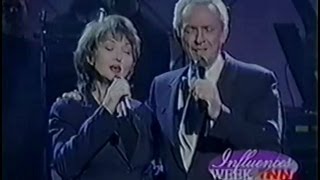 Mel and Pam Tillis- "Waiting on The Wind" Live!