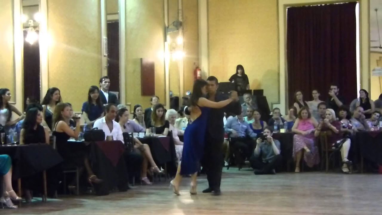 JOAQUIN BESGA & JOANA COPES - "TE ACONSEJO QUE ME OLVIDES"