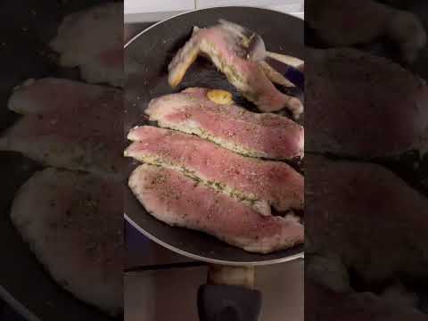 SLICED TURKEY BREAST WITH HERBS #shorts #food #satisfying #recipe #2023