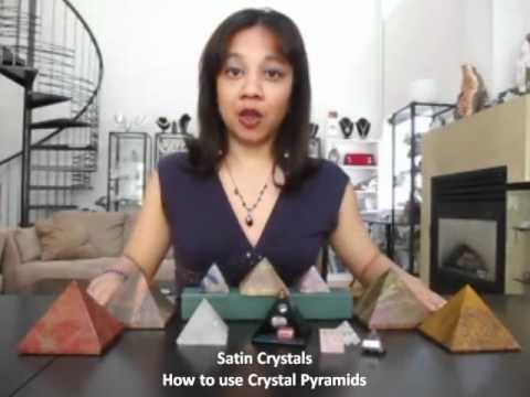 How to use crystal pyramids