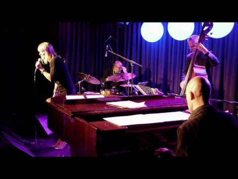 Cathi Ogden - "Breathe" live performance from Blue Beat night club