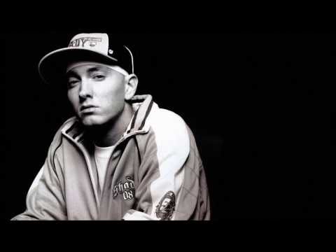 Eminem Nuovo Singolo Berzek e Nuovo Album The Marshall Mathers Lp 2 : New 2013 musica Rap